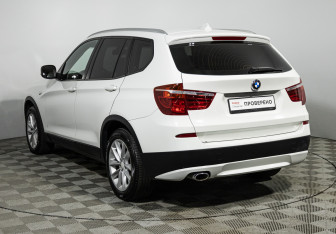 Подержанный автомобиль BMW X3 2014 года (7 фото)