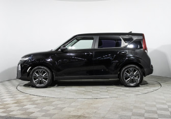 Подержанный автомобиль Kia Soul 2020 года (8 фото)