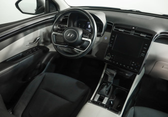 Подержанный автомобиль Hyundai Tucson 2021 года (8 фото)