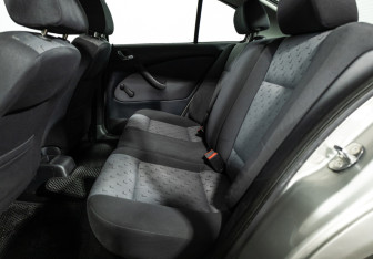 Подержанный автомобиль Skoda Octavia Liftback 2008 года (10 фото)
