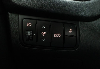 Подержанный автомобиль Kia Ceed Hatchback 2018 года (19 фото)