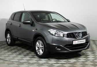 Подержанный автомобиль Nissan Qashqai 2013 года (3 фото)
