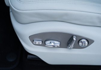 Новый Porsche Macan 2025 (19 фото)