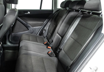 Подержанный автомобиль Volkswagen Tiguan 2013 года (10 фото)