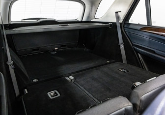 Подержанный автомобиль Mercedes-Benz GLE 2016 года (30 фото)