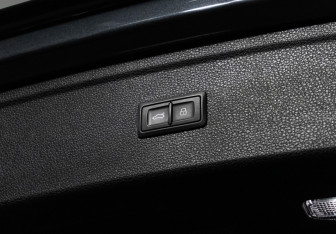 Подержанный автомобиль Audi Q5 2018 года (25 фото)