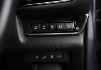 Подержанный автомобиль Mazda CX-30 2019 года (20 фото)