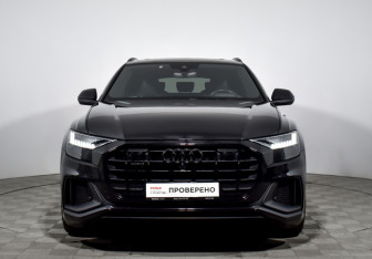 Подержанный автомобиль Audi Q8 2019 года (2 фото)