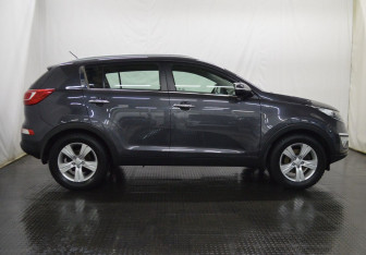 Подержанный автомобиль Kia Sportage 2012 года (4 фото)