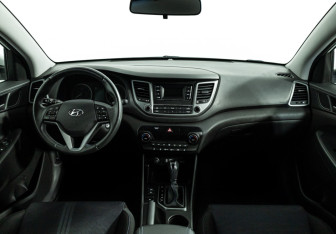 Подержанный автомобиль Hyundai Tucson 2018 года (13 фото)