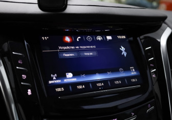 Подержанный автомобиль Cadillac Escalade Suv 2019 года (17 фото)