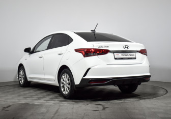 Подержанный автомобиль Hyundai Solaris Sedan 2020 года (7 фото)