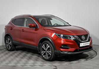 Подержанный автомобиль Nissan Qashqai 2021 года (3 фото)