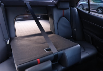 Подержанный автомобиль Toyota Camry Sedan 2021 года (31 фото)