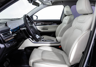 Подержанный автомобиль Exeed VX 2022 года (24 фото)