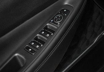 Подержанный автомобиль Hyundai Santa Fe 2021 года (11 фото)