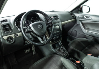 Подержанный автомобиль Skoda Yeti 2014 года (11 фото)