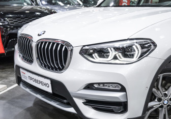Подержанный автомобиль BMW X3 2018 года (2 фото)