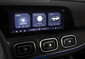 Подержанный автомобиль Jaecoo J8 2024 года (13 фото)