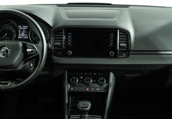 Подержанный автомобиль Skoda Karoq 2020 года (14 фото)