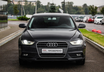 Подержанный автомобиль Audi A4 Sedan 2013 года (4 фото)