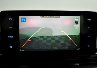 Подержанный автомобиль Geely Emgrand 2024 года (16 фото)