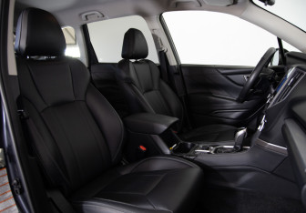 Подержанный автомобиль Subaru Forester Suv 2019 года (11 фото)