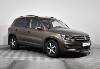 Подержанный автомобиль Volkswagen Tiguan 2014 года (3 фото)