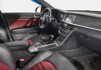 Подержанный автомобиль Kia Optima Sedan 2019 года (13 фото)