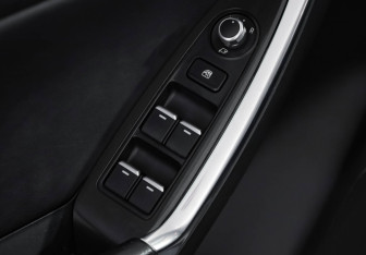 Подержанный автомобиль Mazda CX-5 2017 года (13 фото)