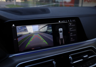 Подержанный автомобиль BMW X5 2019 года (25 фото)