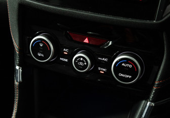 Подержанный автомобиль Subaru Forester Suv 2018 года (21 фото)