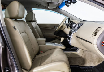 Подержанный автомобиль Nissan Murano Suv 2012 года (20 фото)