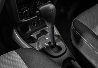 Подержанный автомобиль Renault Duster 2015 года (11 фото)