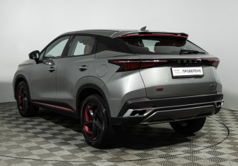 Подержанный автомобиль Omoda C5 2023 года (7 фото)