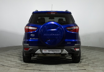 Подержанный автомобиль Ford EcoSport 2014 года (6 фото)