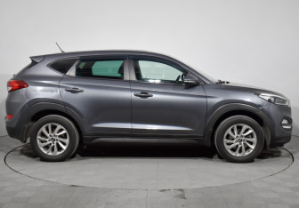 Подержанный автомобиль Hyundai Tucson 2016 года (4 фото)