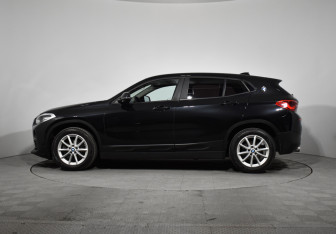 Подержанный автомобиль BMW X2 2019 года (8 фото)