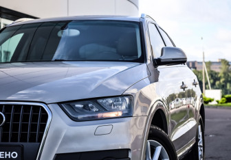 Подержанный автомобиль Audi Q3 2013 года (2 фото)