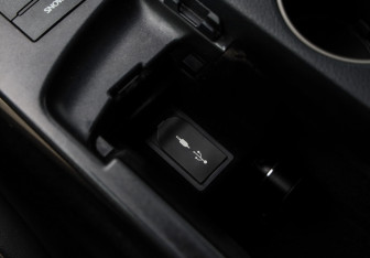 Подержанный автомобиль Lexus IS Sedan 2014 года (21 фото)