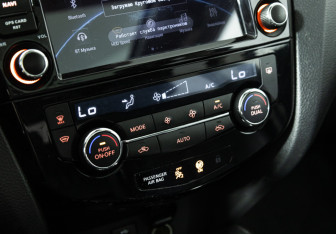 Подержанный автомобиль Nissan Qashqai 2018 года (17 фото)