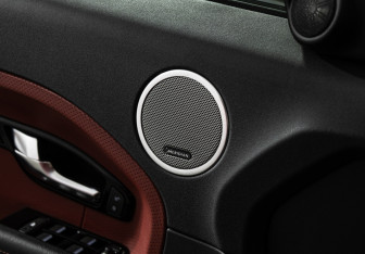 Подержанный автомобиль Land Rover Range Rover Evoque 2012 года (19 фото)