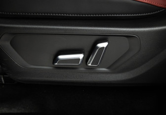 Подержанный автомобиль Haval H3 2024 года (16 фото)