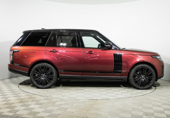Подержанный автомобиль Land Rover Range Rover 2021 года (4 фото)