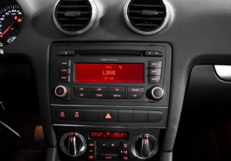 Подержанный автомобиль Audi A3 Hatchback 2012 года (14 фото)