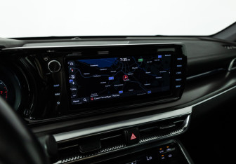 Подержанный автомобиль Kia K5 2020 года (17 фото)