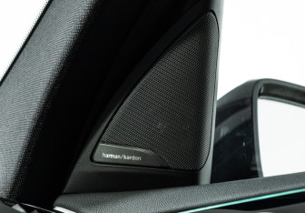 Подержанный автомобиль BMW X3 2019 года (23 фото)