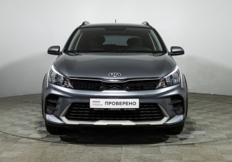 Подержанный автомобиль Kia Rio Hatchback 2020 года (2 фото)