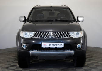 Подержанный автомобиль Mitsubishi Pajero Sport 2010 года (2 фото)