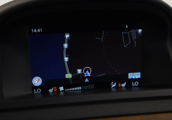 Подержанный автомобиль Volvo XC70 2015 года (15 фото)